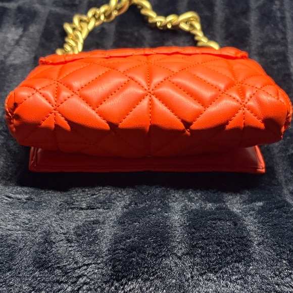 Zara Quilted Orange Chain Shoulder Bag - Picture 3 of 6